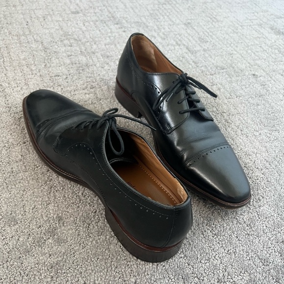 Johnston & Murphy Black Leather Wingtip Oxfords main image 5